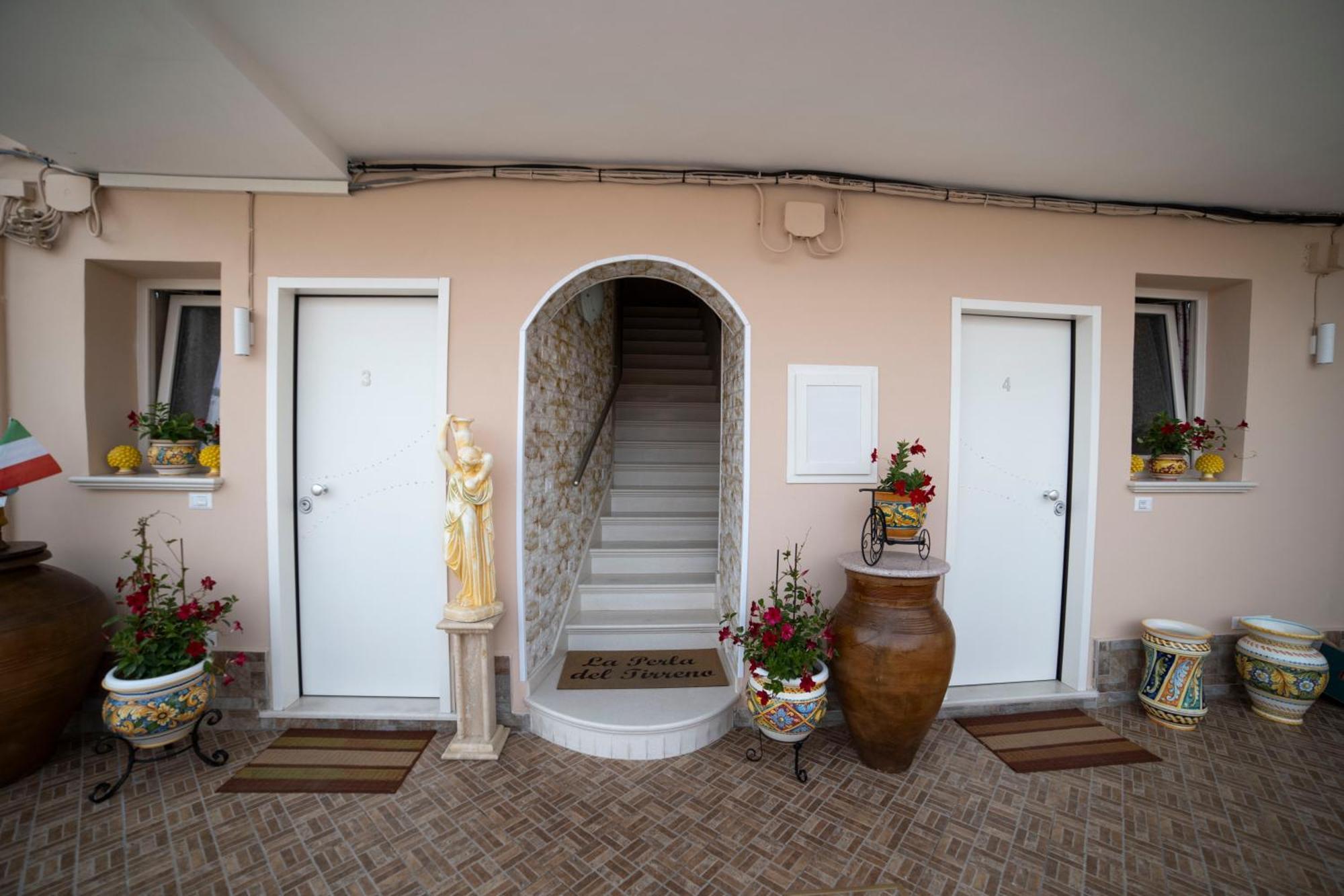 Bed and Breakfast La Perla Del Tirreno Тропеа Екстер'єр фото