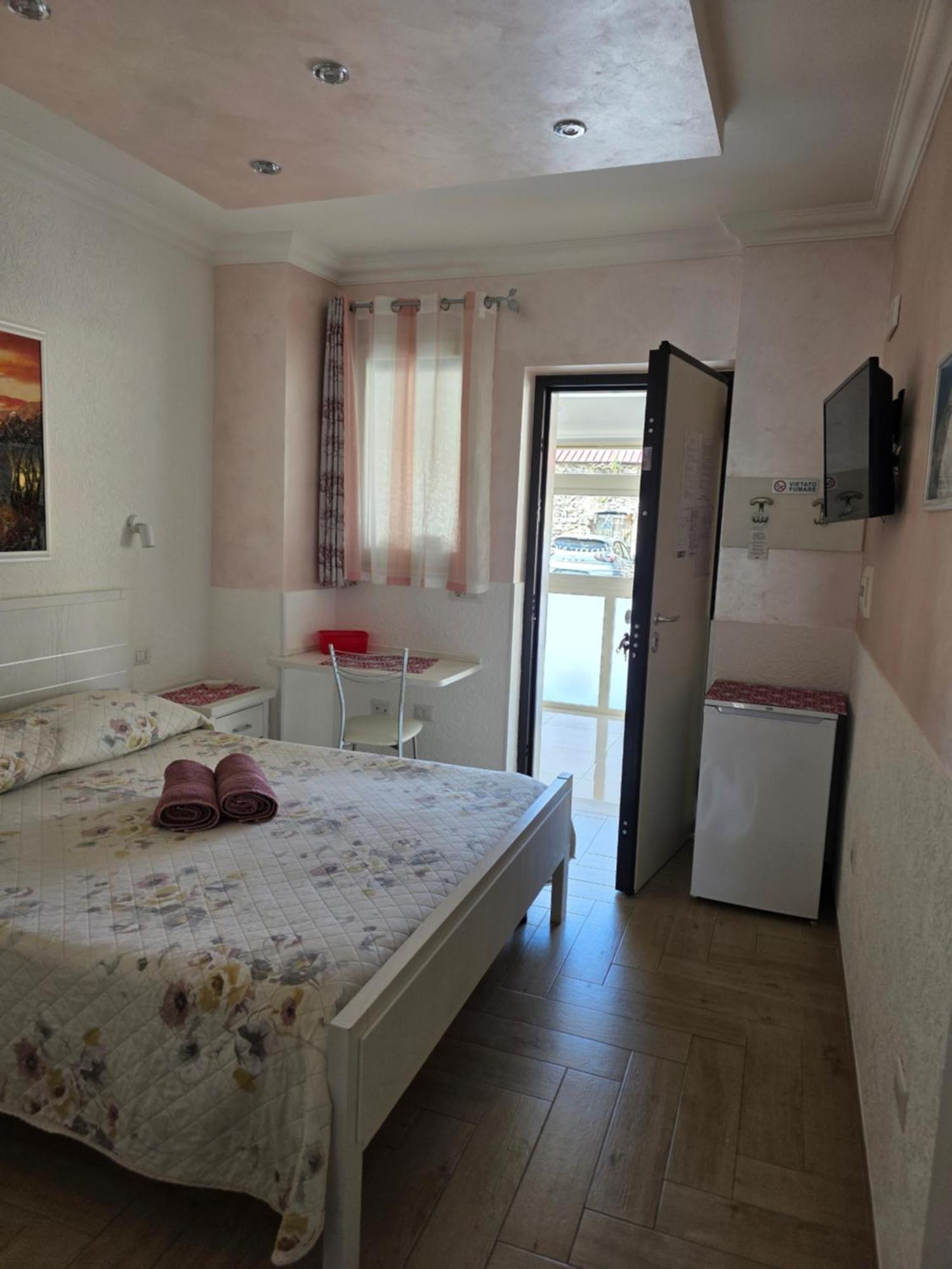 Bed and Breakfast La Perla Del Tirreno Тропеа Екстер'єр фото