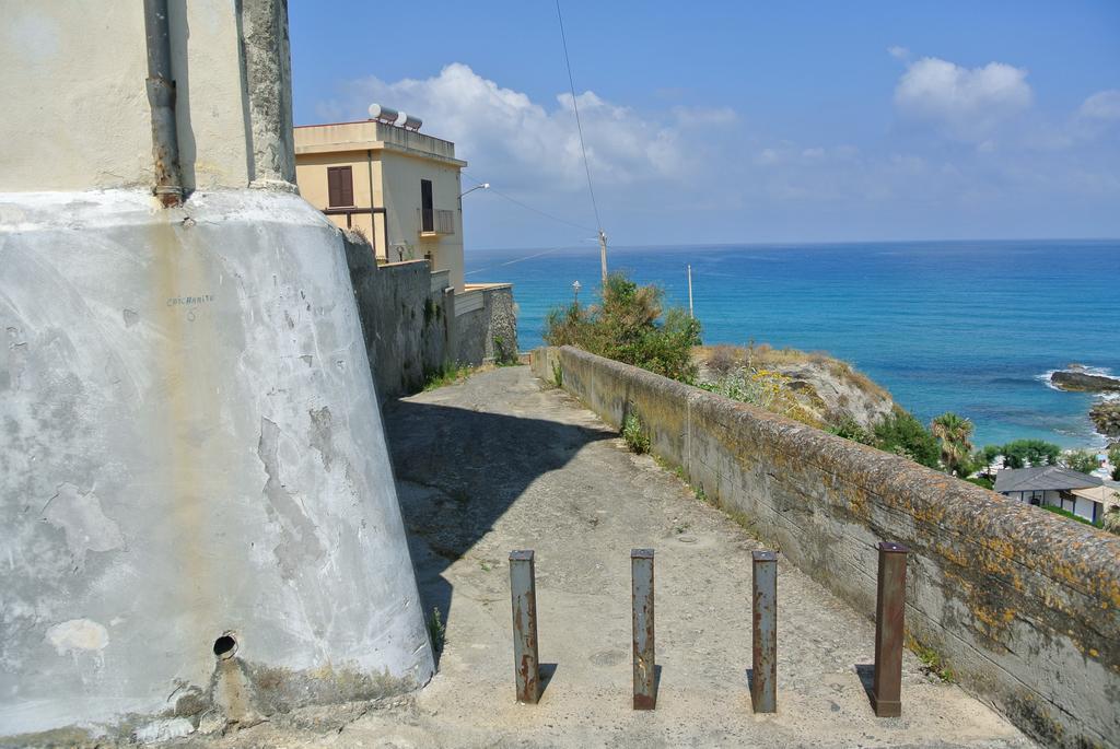 Bed and Breakfast La Perla Del Tirreno Тропеа Екстер'єр фото